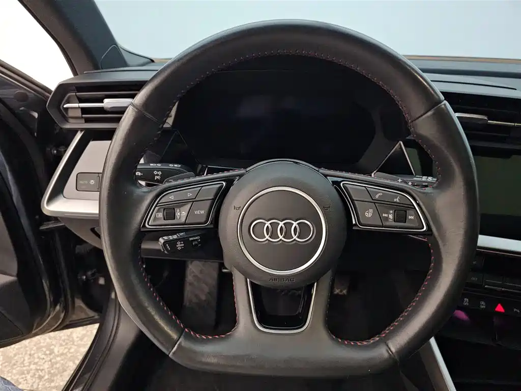 Audi A3 2021 Sportback 35 TFSI Luxury Sport фото 10