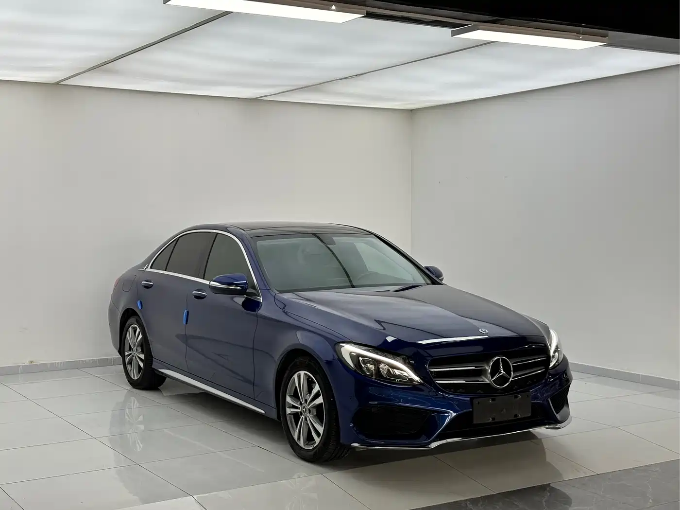 Mercedes-Benz C-Class 2018 C 200 L Sport Edition фото 3