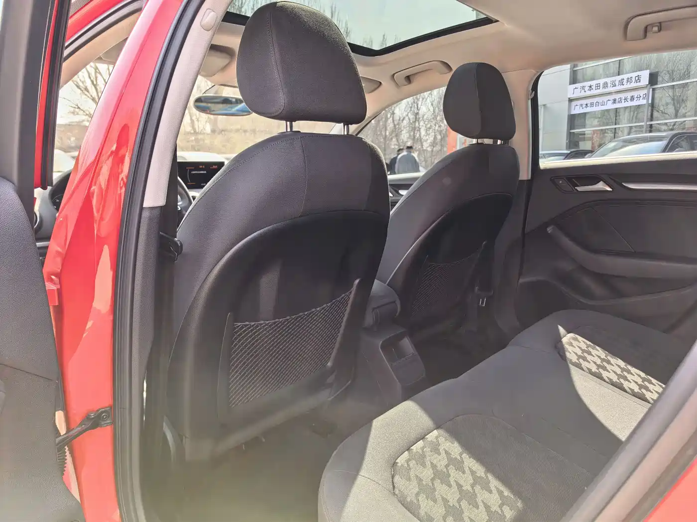 Audi A3 2014 Sportback 35 TFSI Automatic Progressive фото 7