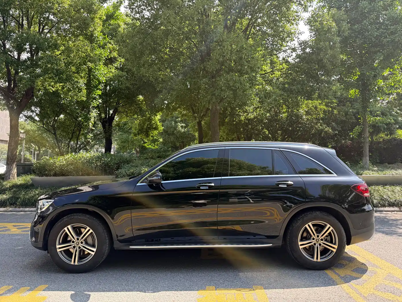 Mercedes-Benz GLC 2021 GLC 260 L 4MATIC Sporty фото 3