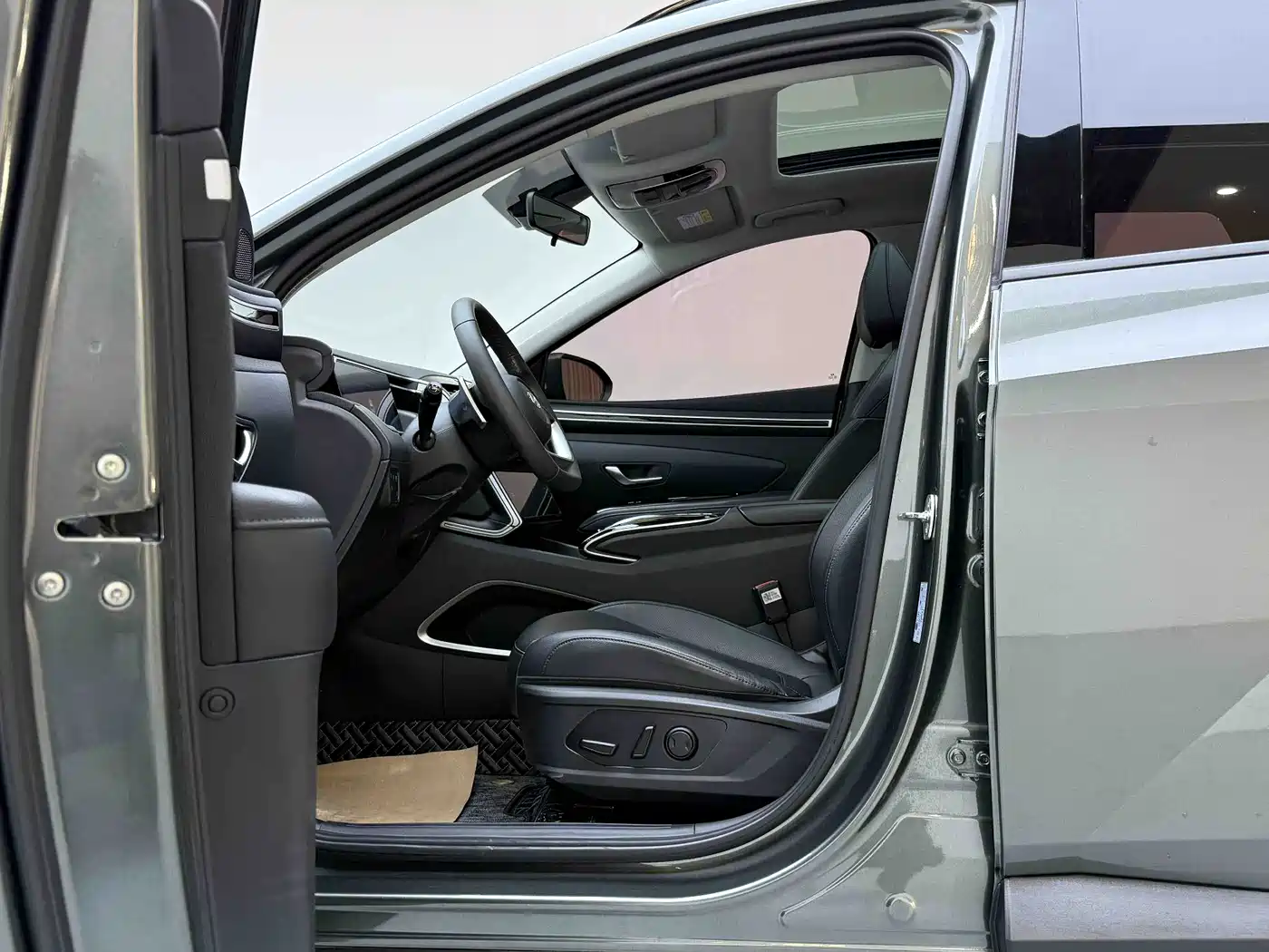 Hyundai Tucson 2021 Tucson L 1.5T DCT LUX Premium фото 6
