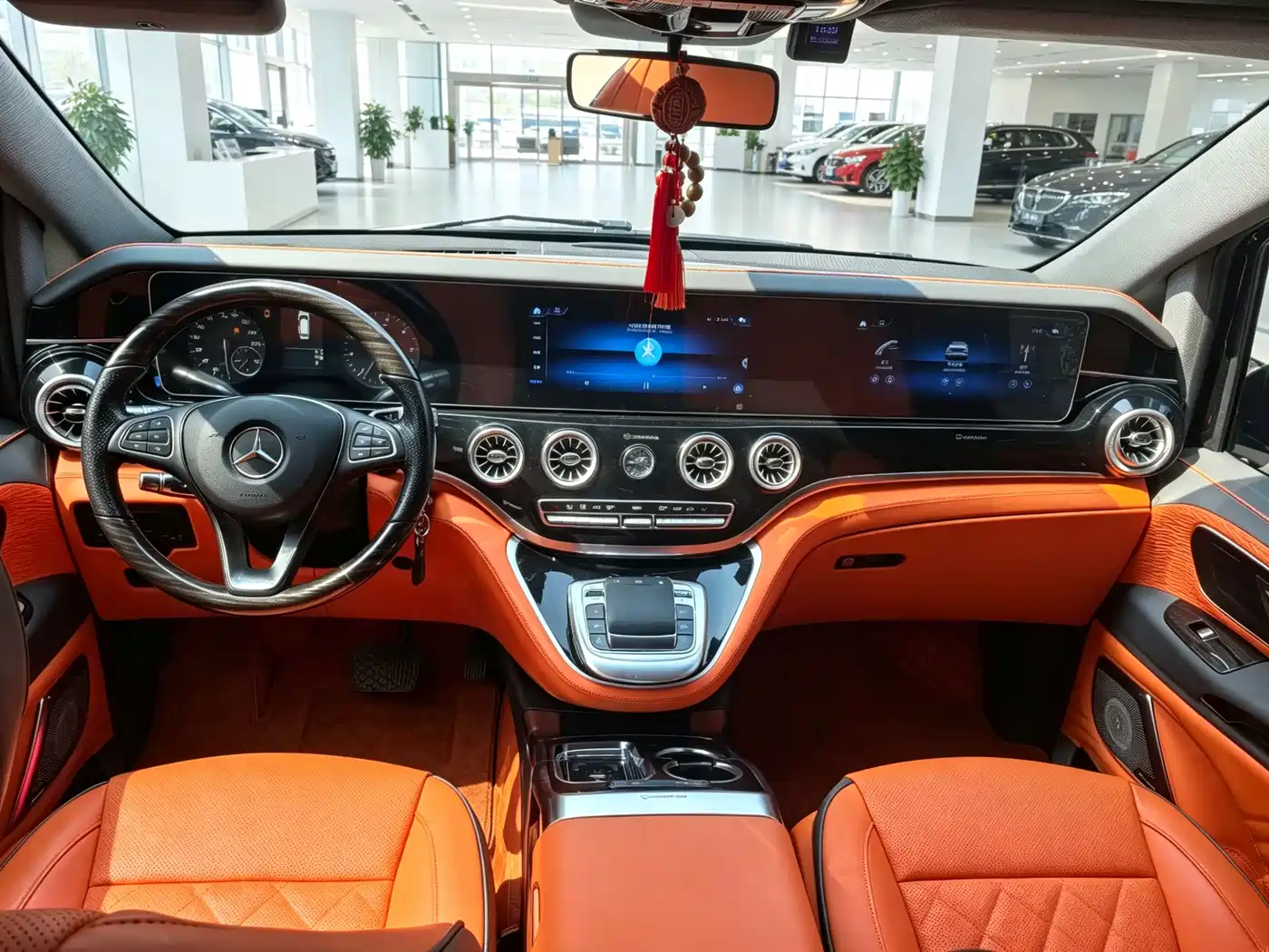 Mercedes-Benz Vito 2021 2.0T Business Edition 7-seater фото 7