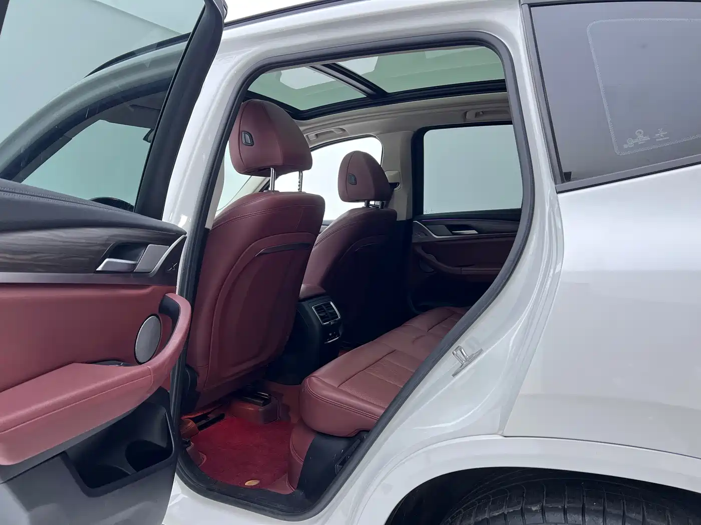 BMW X3 2022 xDrive30i Leading M Night Package фото 6