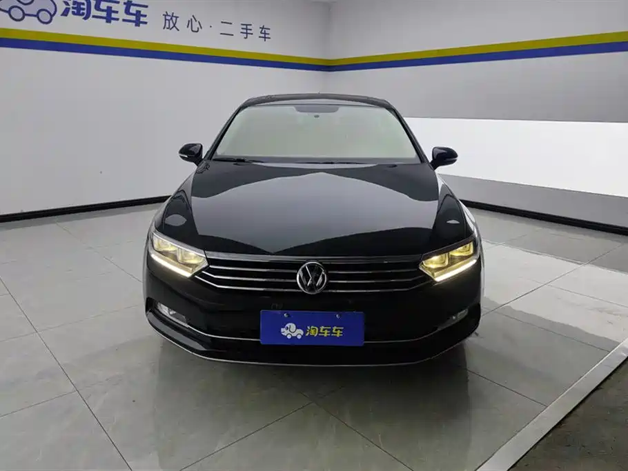 Volkswagen Magotan 2019 330TSI DSG Leading China VI фото 2