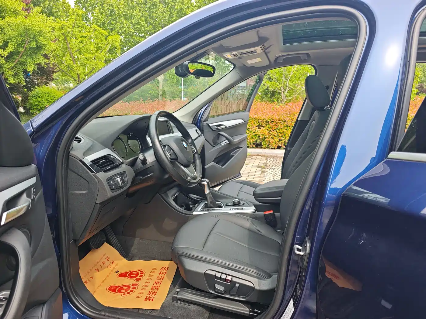 BMW X1 2019 sDrive20Li Leading Model фото 5