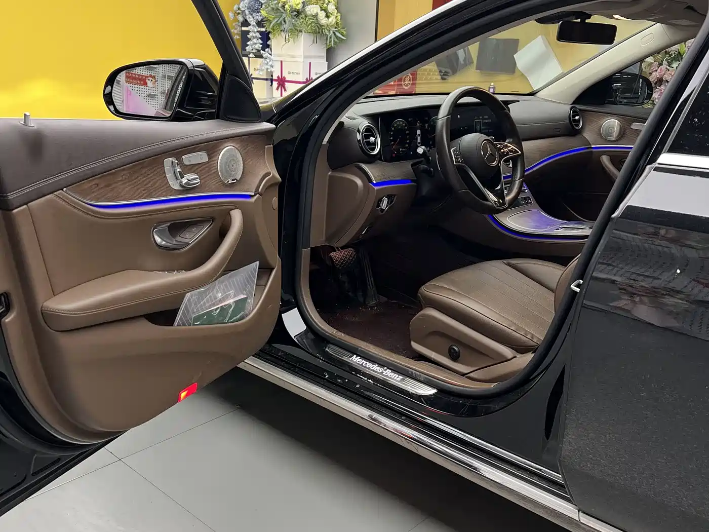 Mercedes-Benz E-Class 2023 E 300 L Luxury фото 4