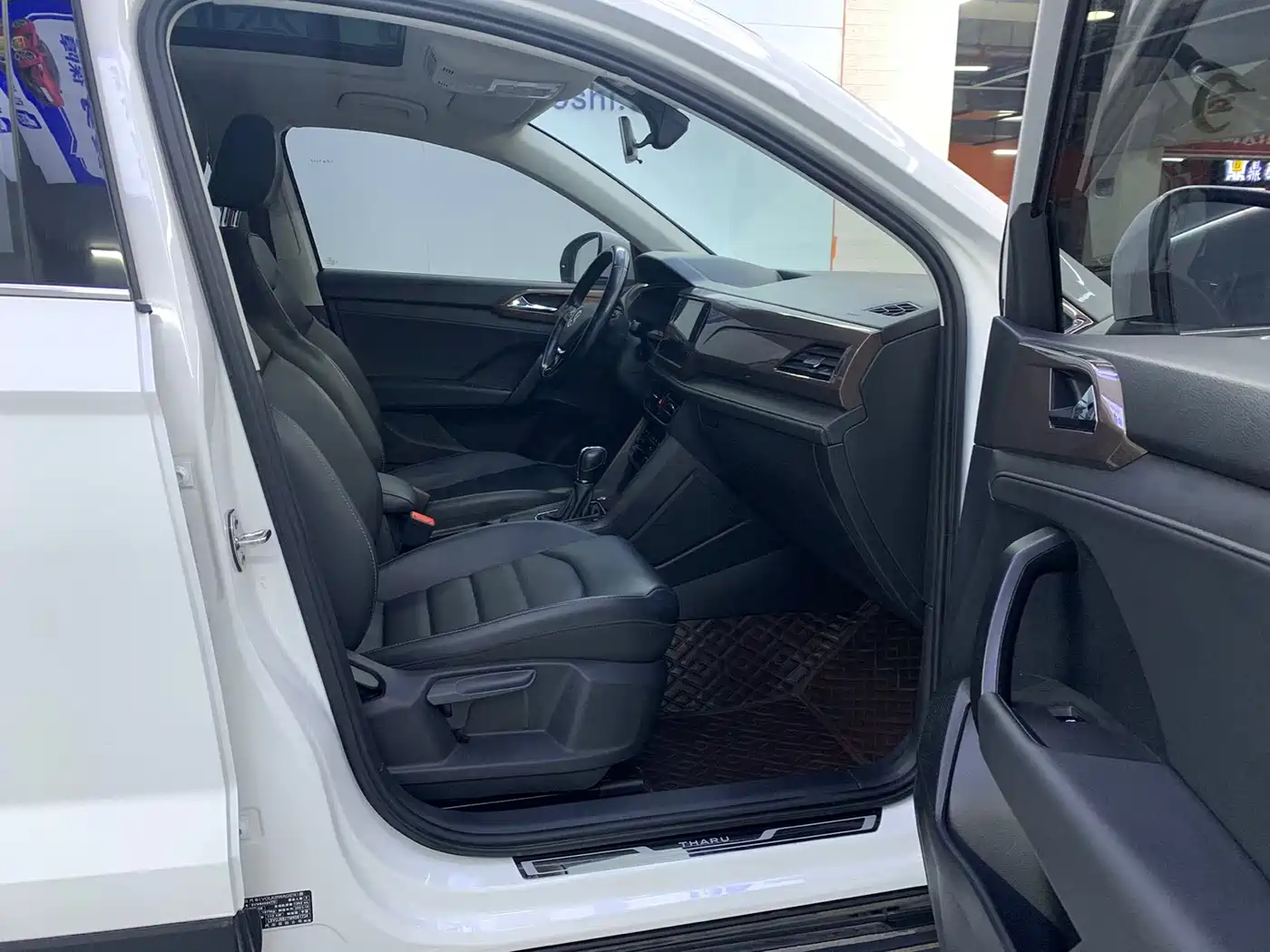 Volkswagen Tharu 2021 280TSI 2WD Luxury Plus фото 15