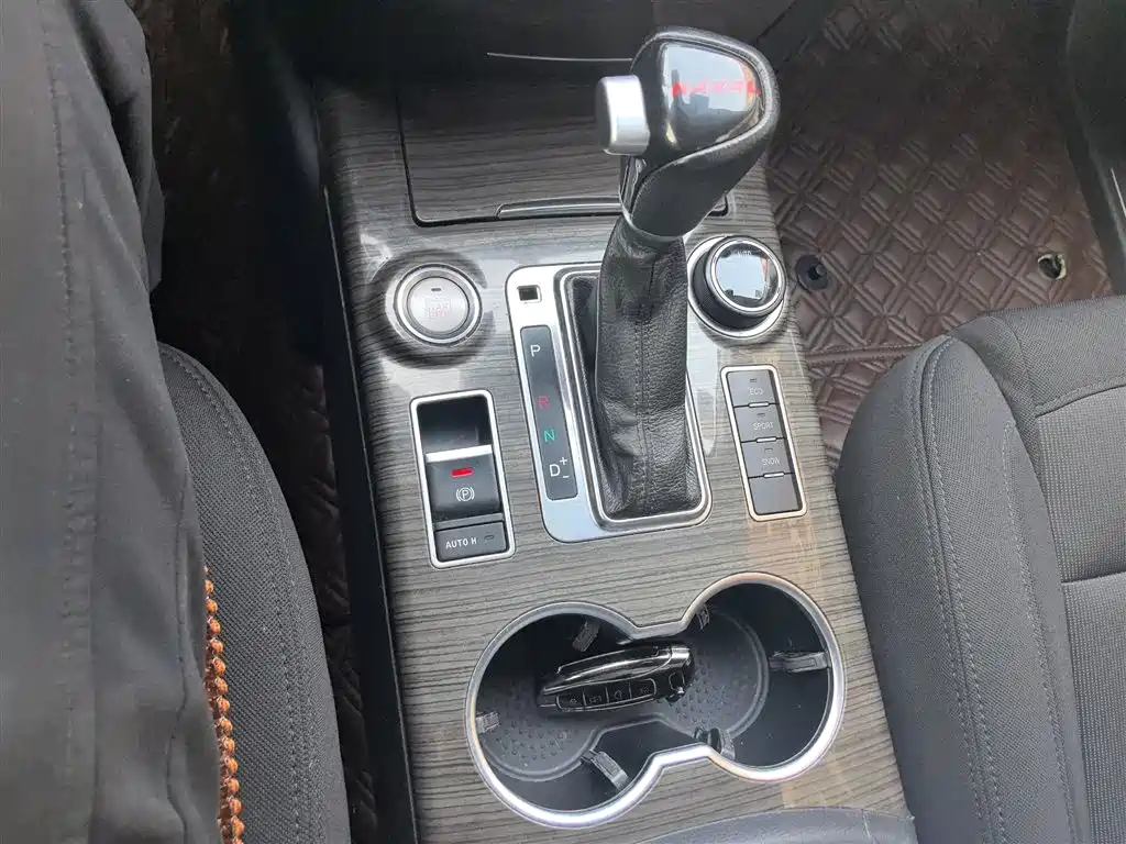 Haval H9 2015 2.0T AWD Standard 7-seater фото 14