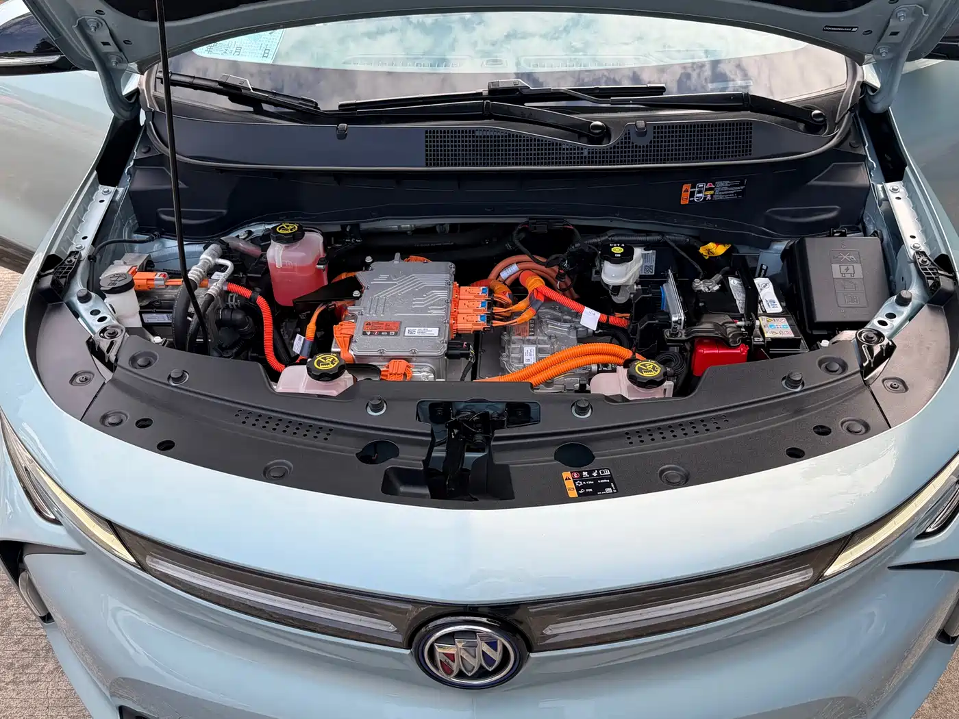 BUICK SLIGHTLY BLUE 7