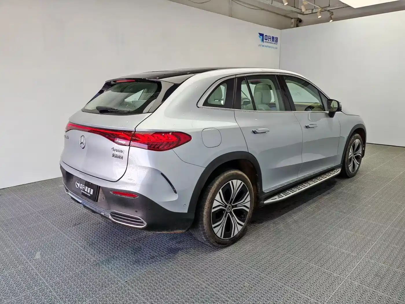 Mercedes-Benz EQE SUV 2023 350 4MATIC Luxury Edition фото 6