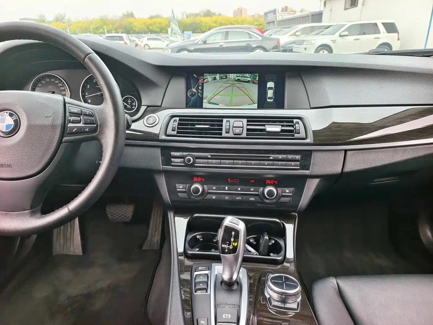 BMW 5 Series 2012 535Li Leadership фото 17