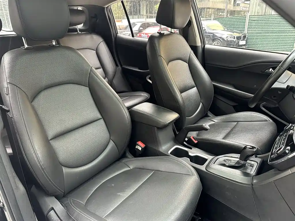 Hyundai Beijing Hyundai ix35 2019 2.0L Automatic 2WD Zhiyong·Enjoy China V фото 9