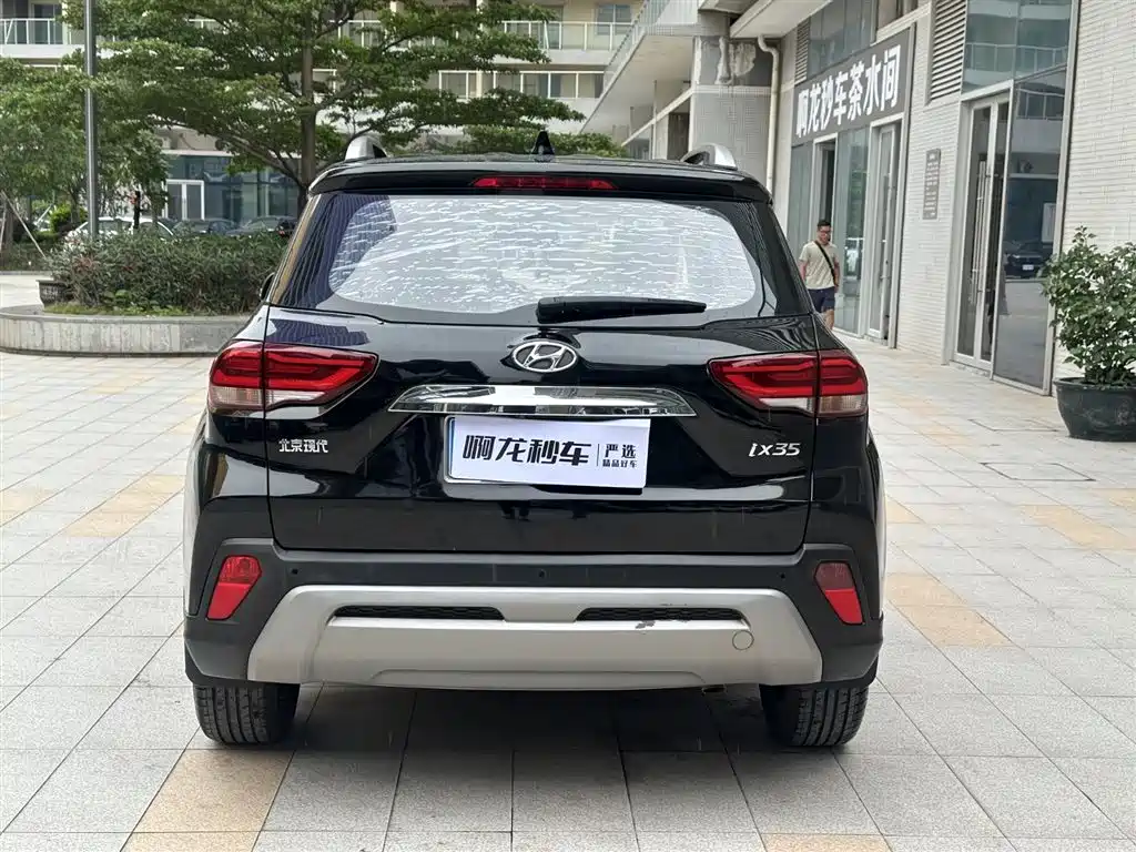Hyundai Beijing Hyundai ix35 2019 2.0L Automatic 2WD Zhiyong·Enjoy China V фото 12