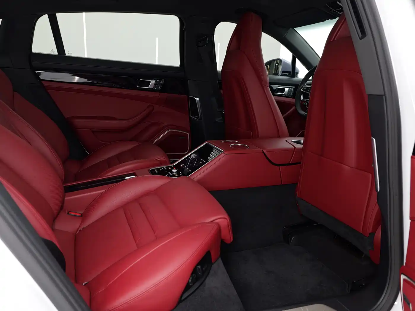 Porsche Panamera 2022 Panamera Executive Long Wheelbase 2.9T фото 6