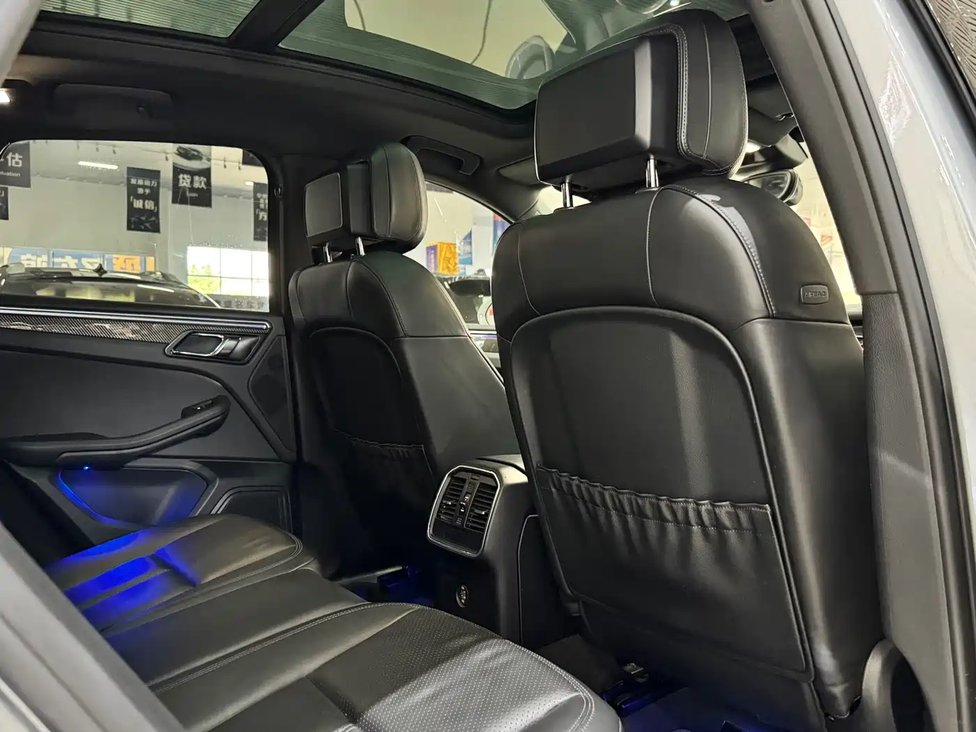 Porsche Macan 2017 Macan 2.0T фото 9
