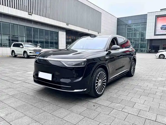 AITO Wenjie AITO M8 2025 Extended Range Ultra 53.4kWh 6-Seater