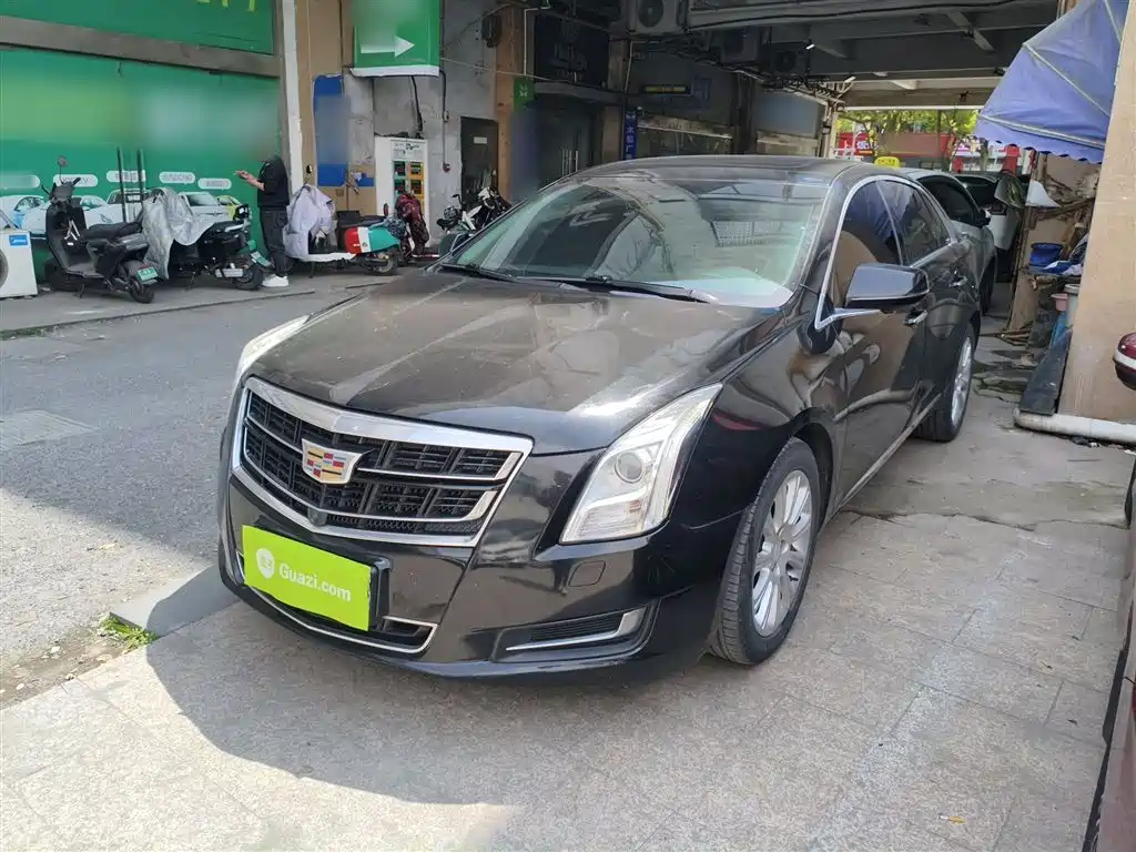 Cadillac XTS 2017 28T Technology