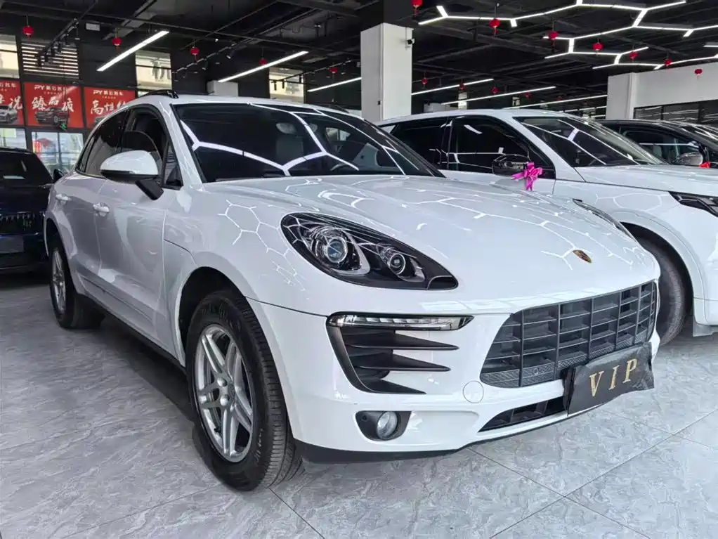 Porsche Macan 2017 Macan 2.0T фото 2