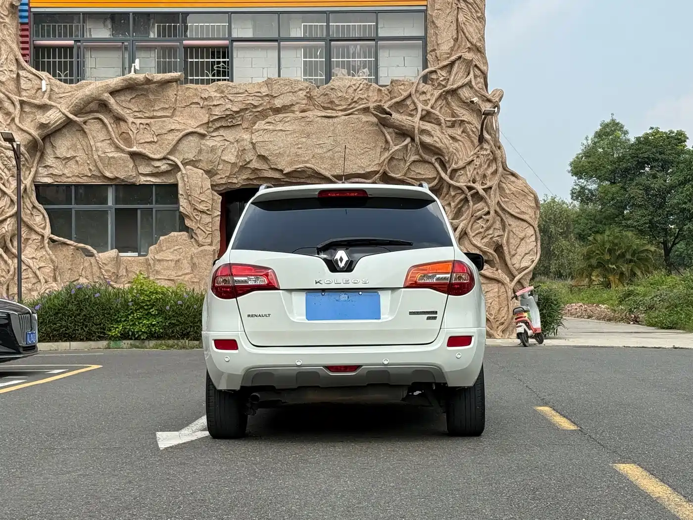 Renault Koleos (Import) 2014 2014 2.5L 4WD Comfort Edition