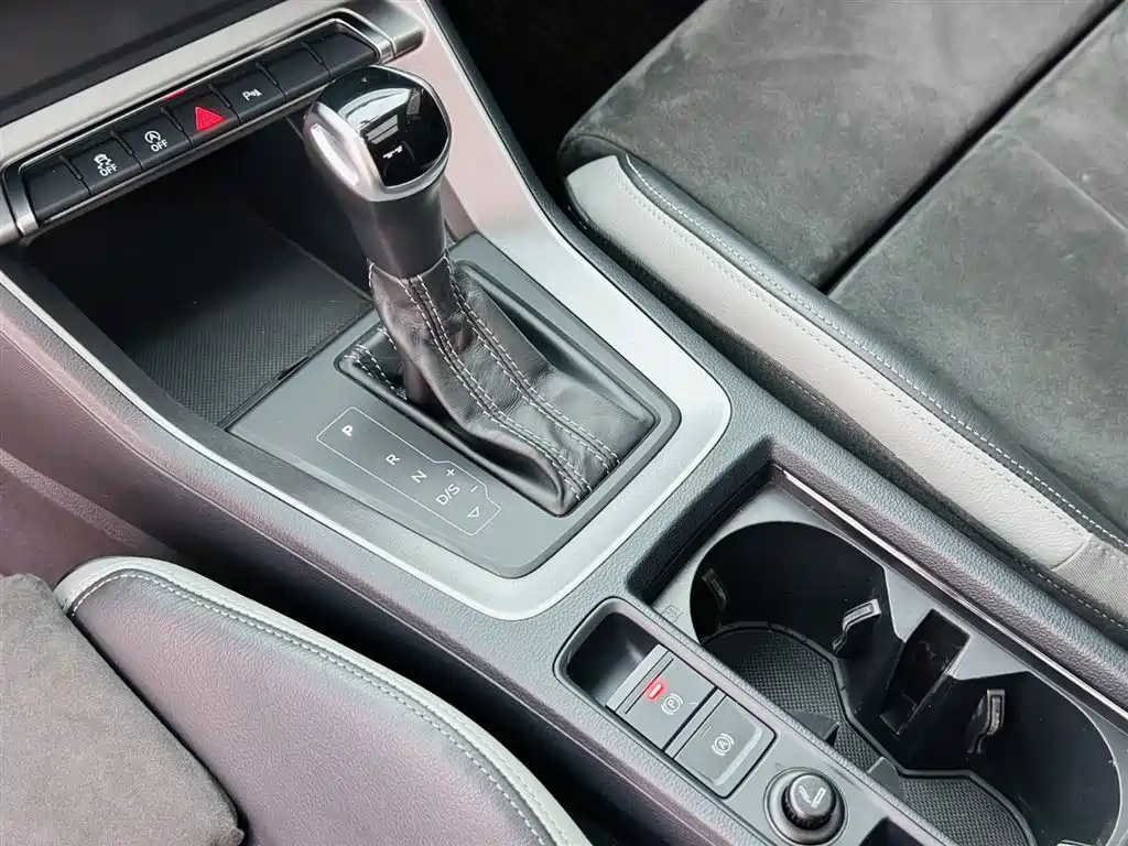 Audi Q3 2022 35 TFSI Progressive Dynamic фото 19