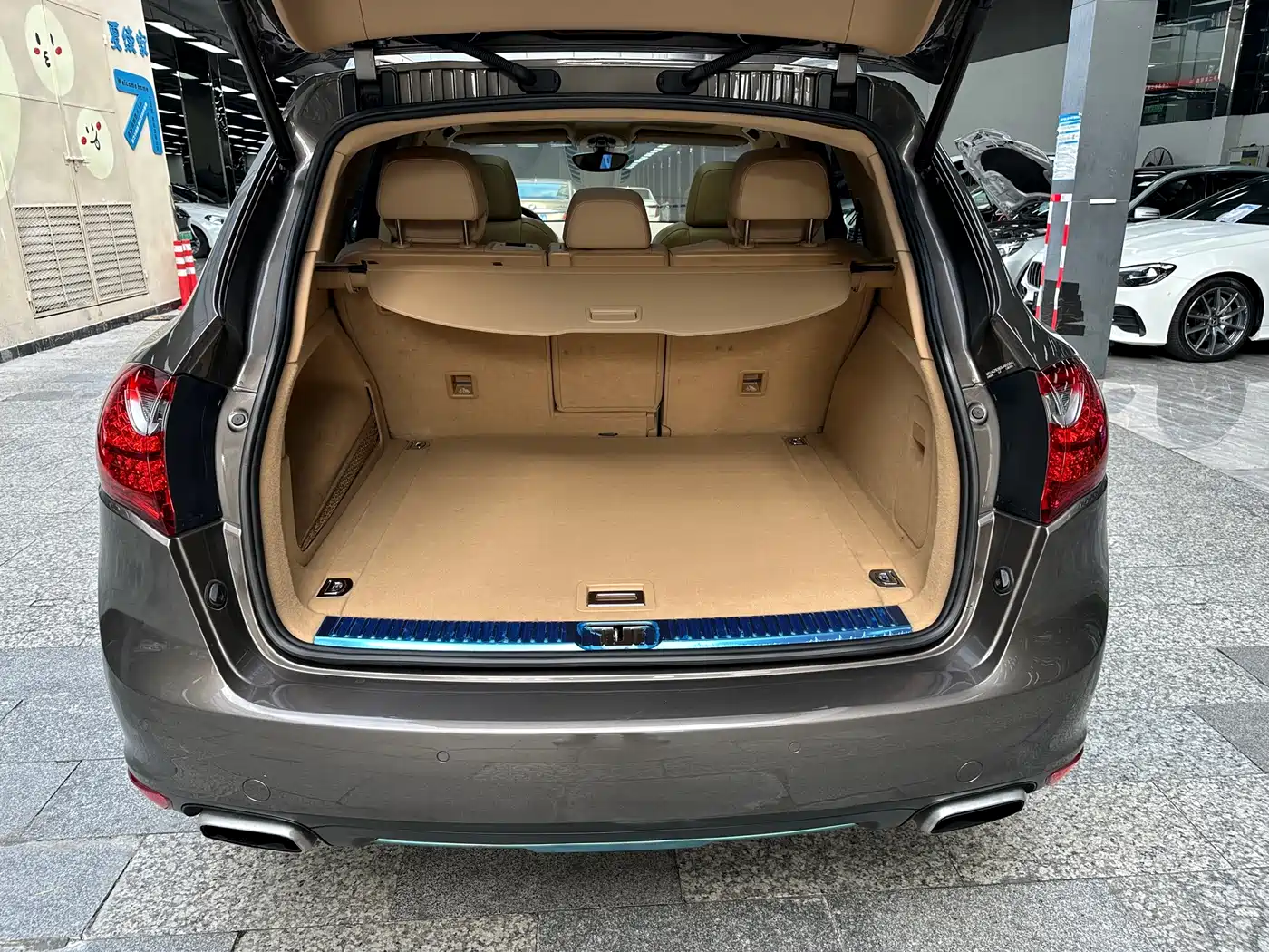 Porsche Cayenne 2011 Cayenne 3.0T фото 12
