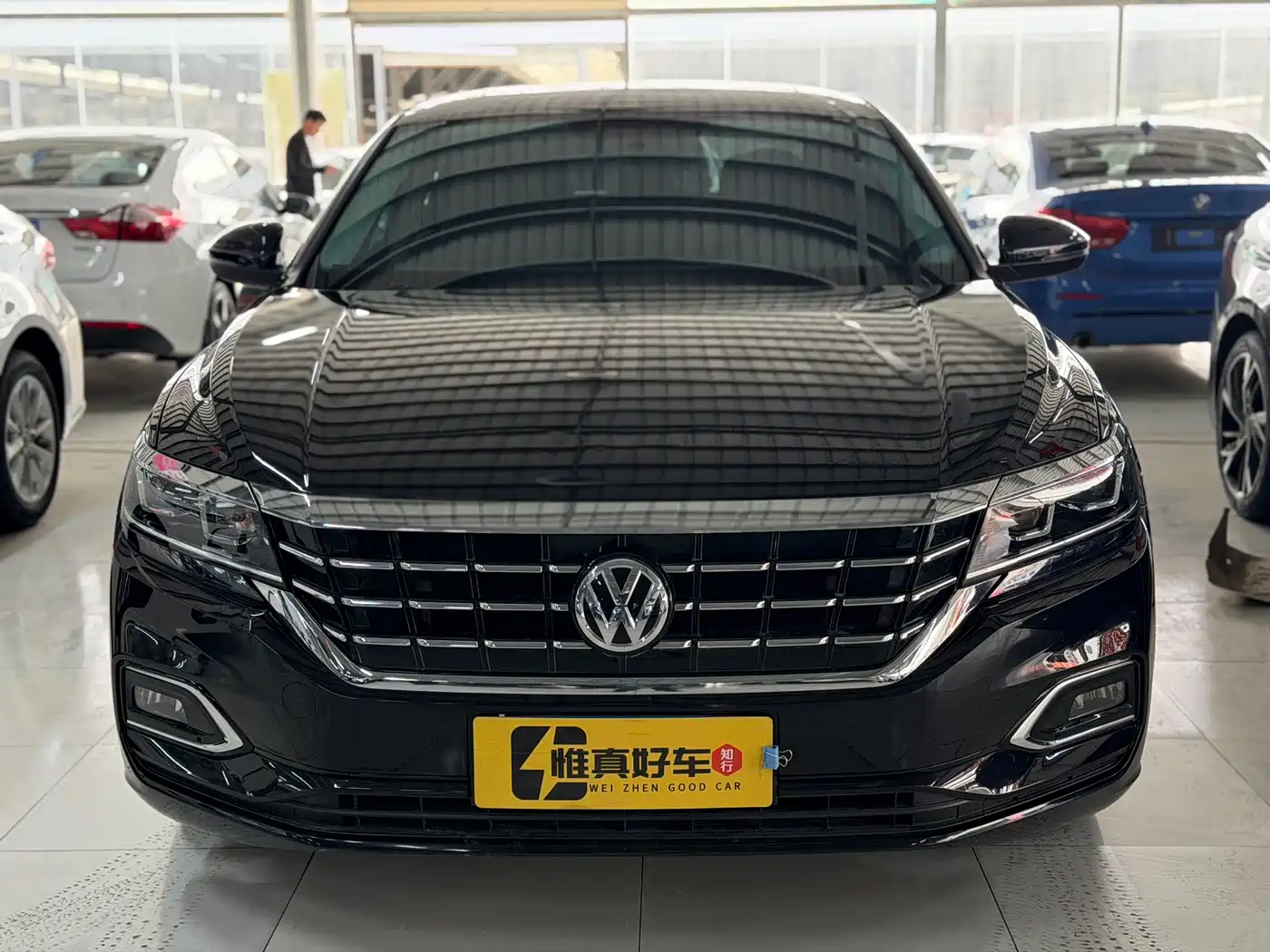 Volkswagen Passat 2019 Model 280TSI Business Edition China VI фото 2