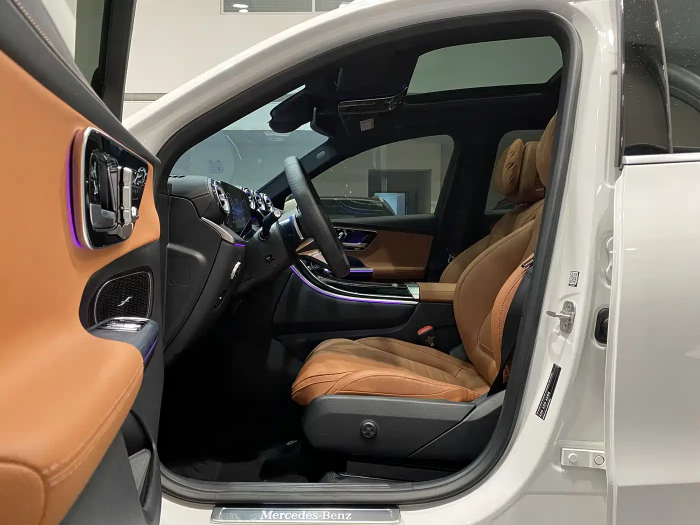Mercedes-Benz GLC 2025 Facelift GLC 260 L 4MATIC Luxury фото 8
