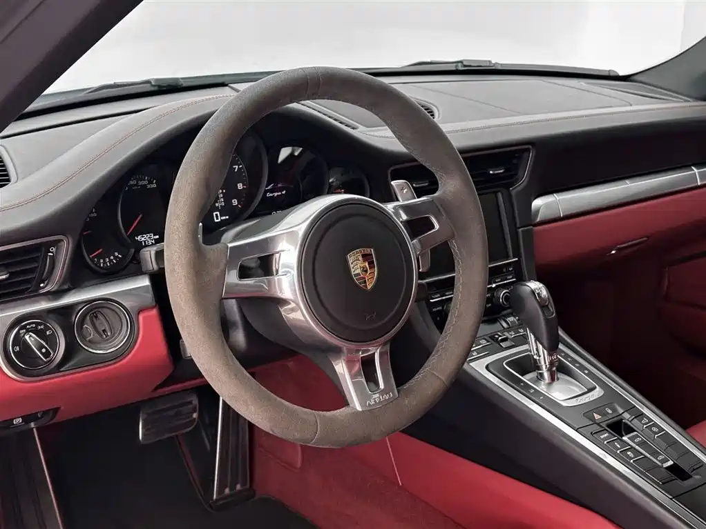 Porsche 911 2014 Targa 4 3.4L фото 11