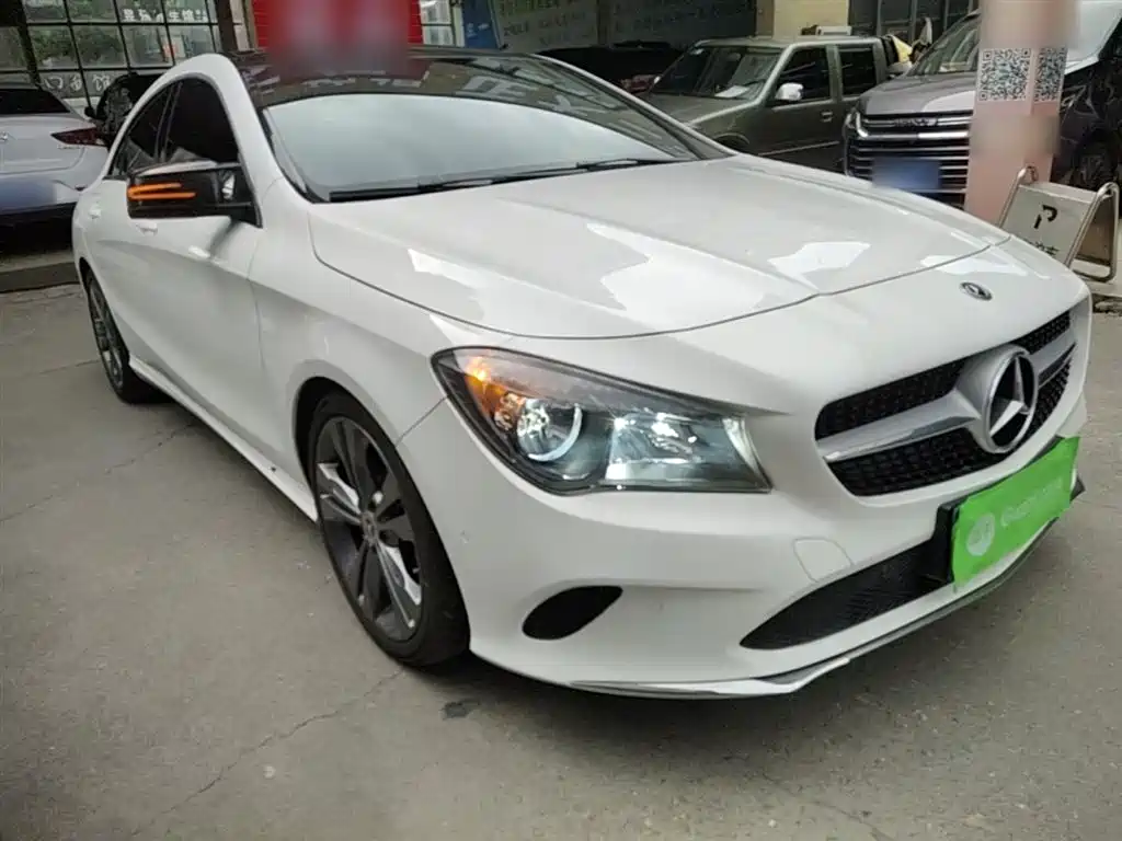 Mercedes-Benz CLA (Import) 2018 CLA 200 Dynamic Edition фото 4