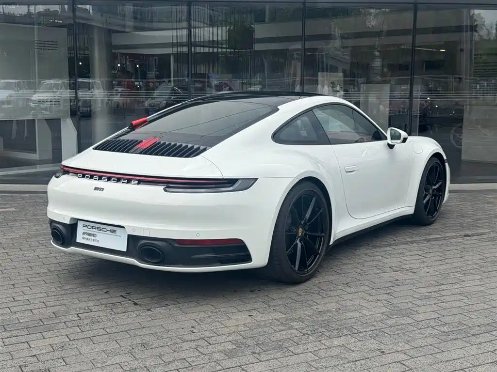 Porsche 911 2023 Carrera 3.0T фото 5