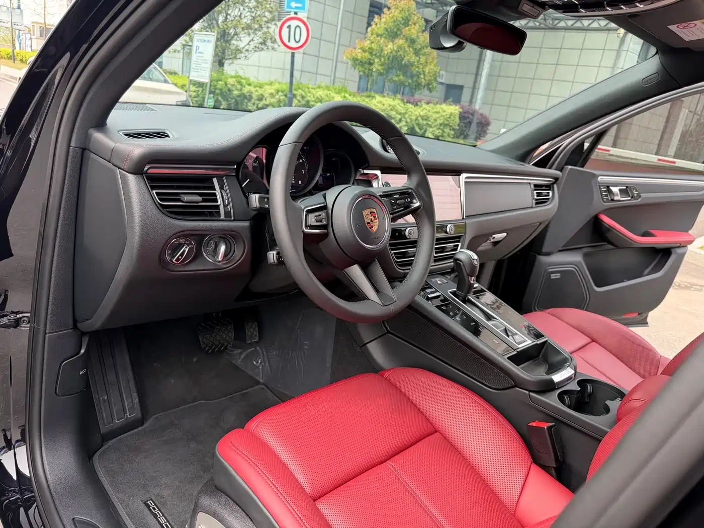 Porsche Macan 2026 Macan 2.0T Dream Pursuit Edition фото 11