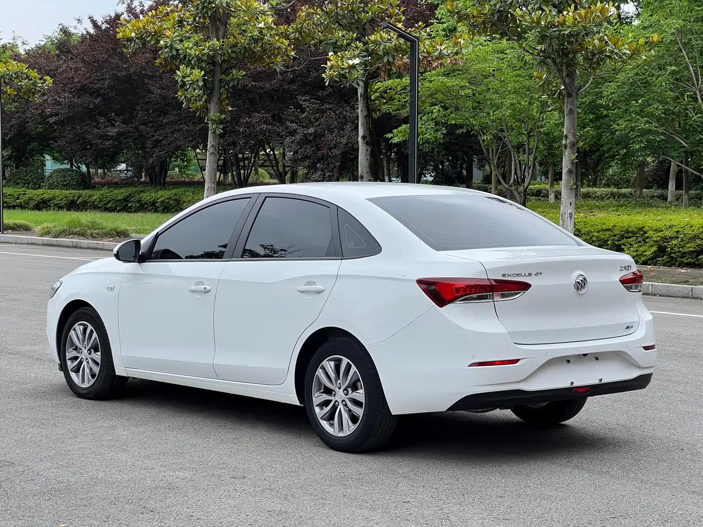 Buick Excelle 2021 1.3T Auto Mild Hybrid Elite фото 4