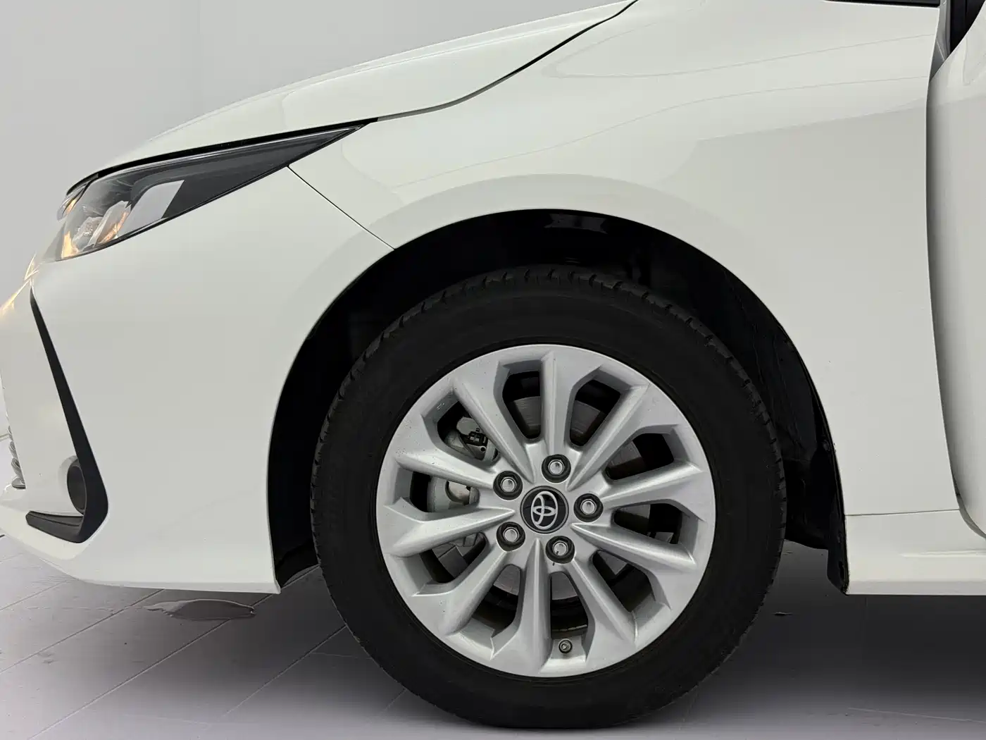 Toyota Corolla 2021 1.2T S-CVT Elite PLUS Edition фото 22