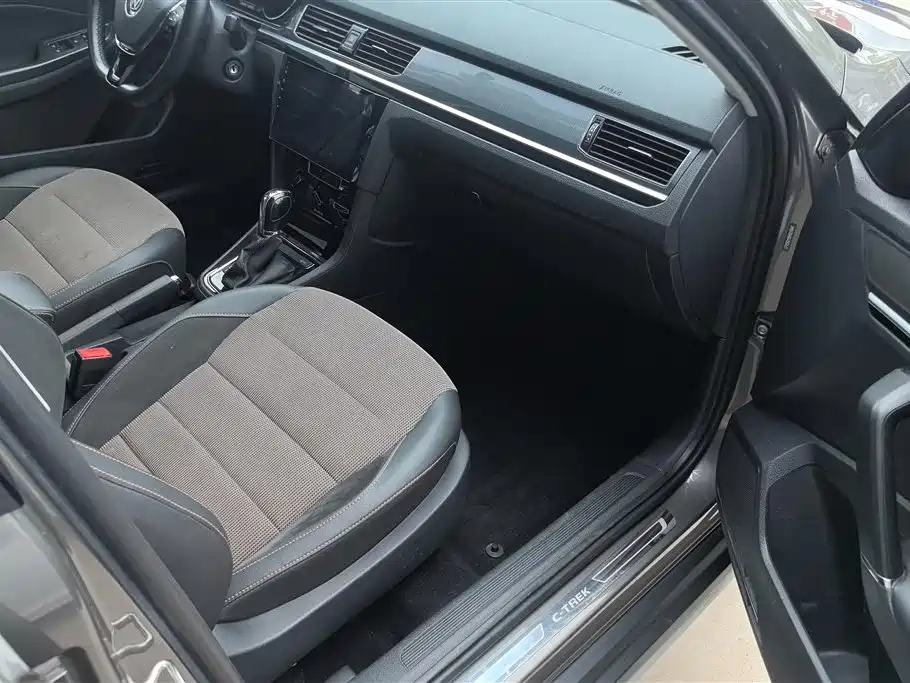 Volkswagen C-TREK 2018 1.5L Automatic Comfort фото 8