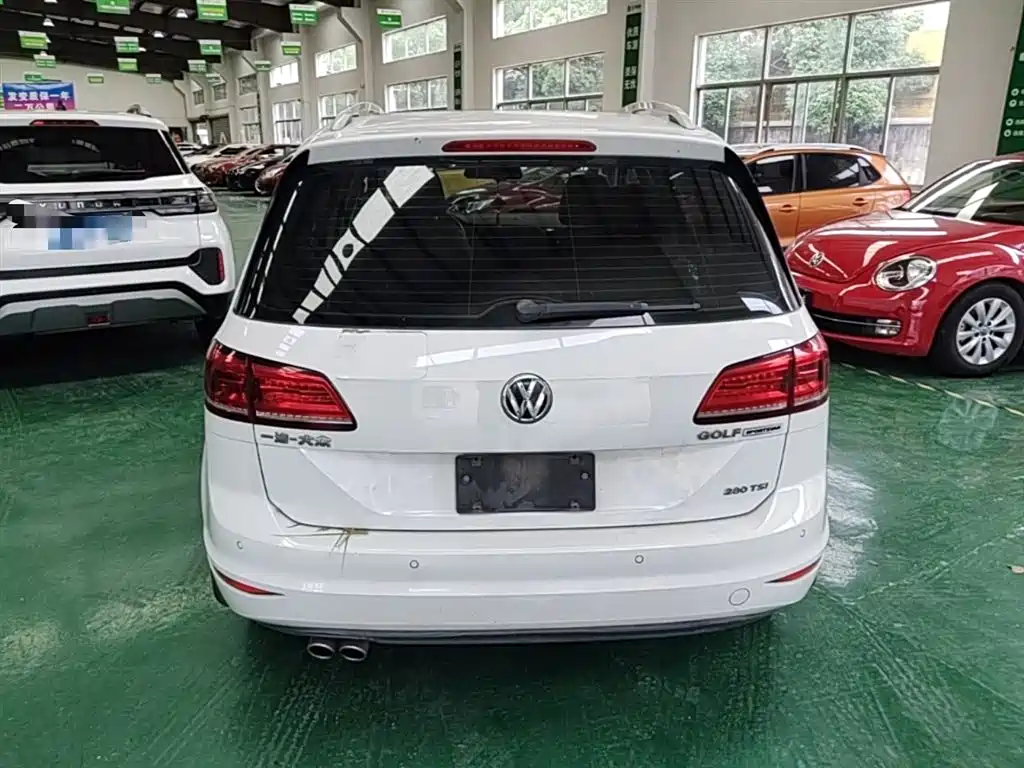 Volkswagen Golf Sportsvan 2016 280TSI Automatic Luxury фото 6