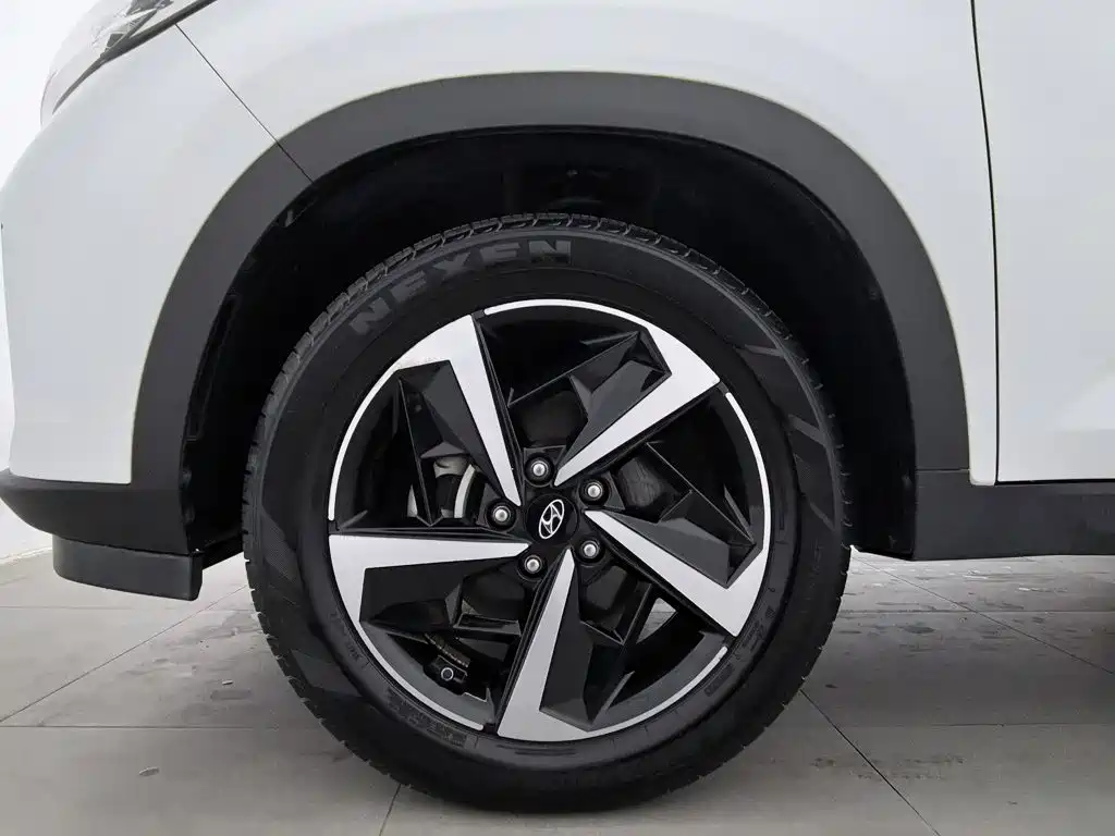 Hyundai Beijing Hyundai ix35 2023 2021 2.0L Automatic 2WD GLS Leading Edition