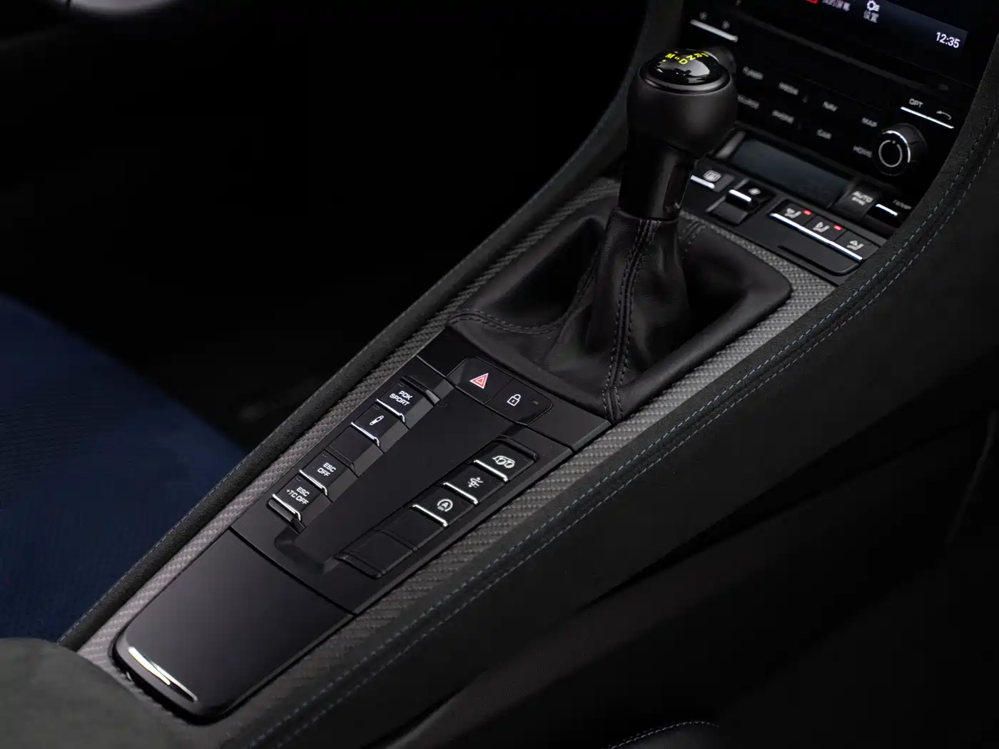 Porsche 718 2022 Cayman GT4 RS 4.0L фото 22