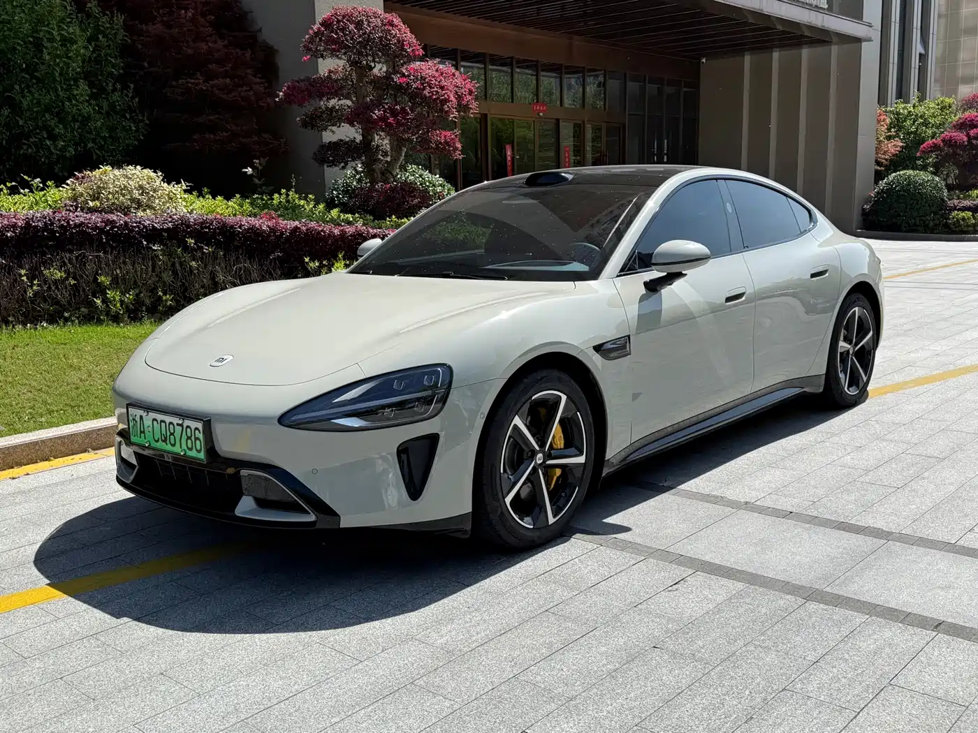 XIAOMI CAR XIAOMI SU7