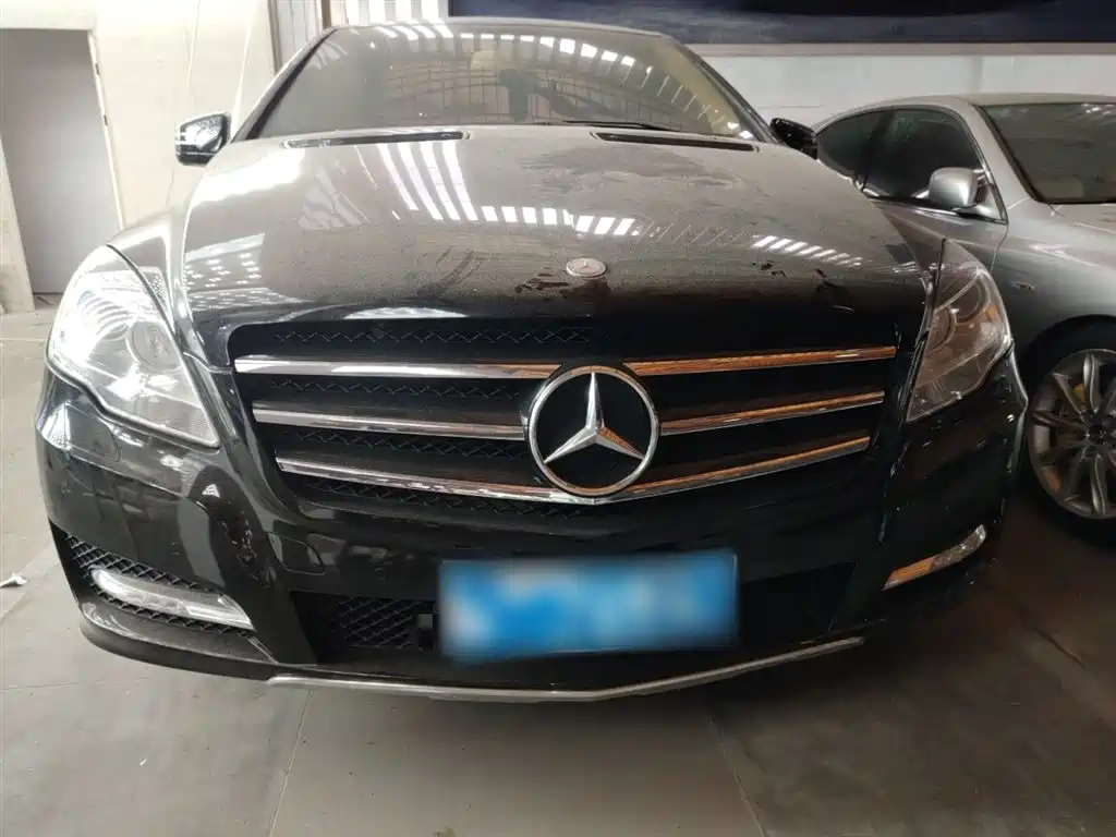 Mercedes-Benz R-Class 2017 R 320 4MATIC Business Collector's Edition фото 3