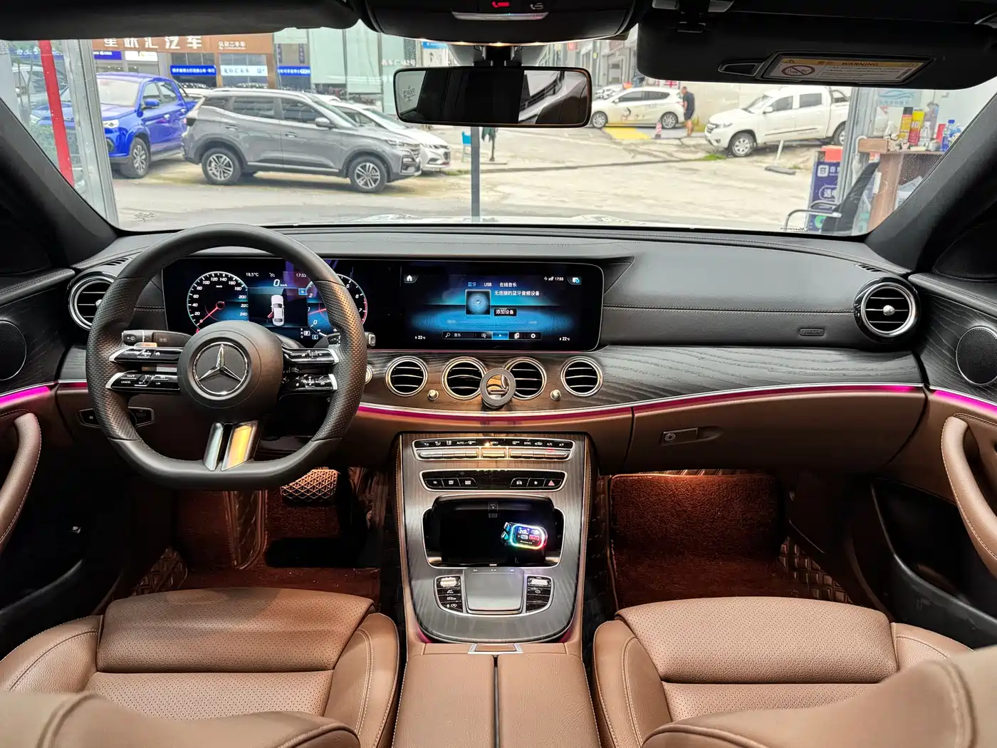 Mercedes-Benz E-Class 2022 Second Facelift E 300 L Sport Fashion фото 7