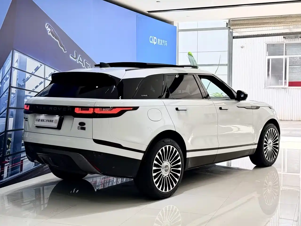 Land Rover Range Rover Velar 2018 P250 S фото 5