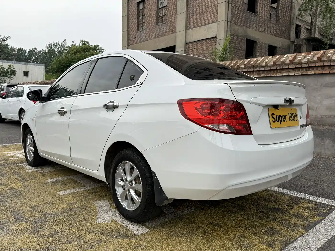 Chevrolet Sail 2016 Sail 3 1.3L Manual Comfort Sunroof Edition фото 4