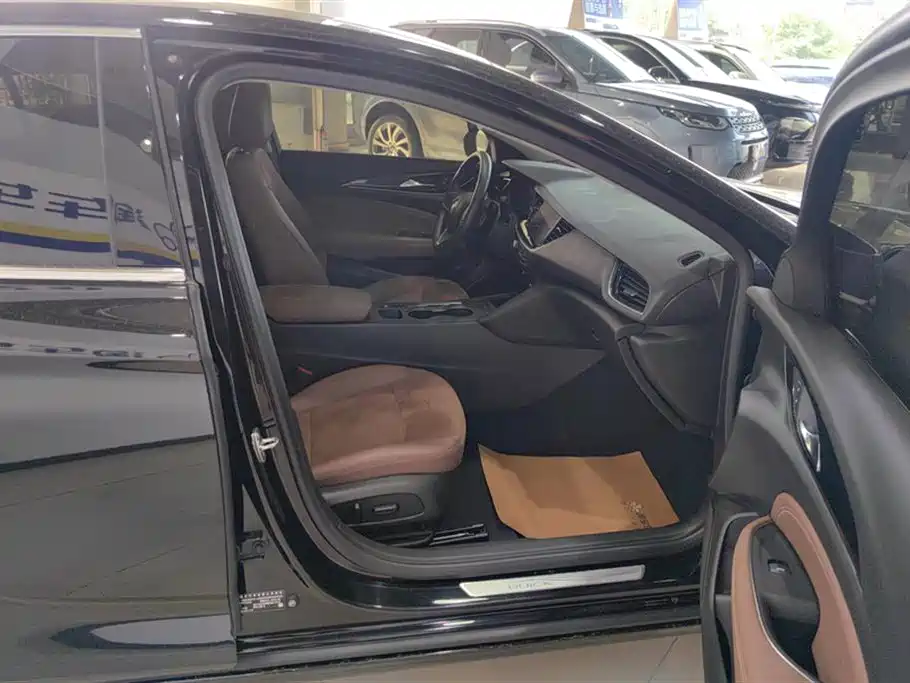 BUICK REGAL