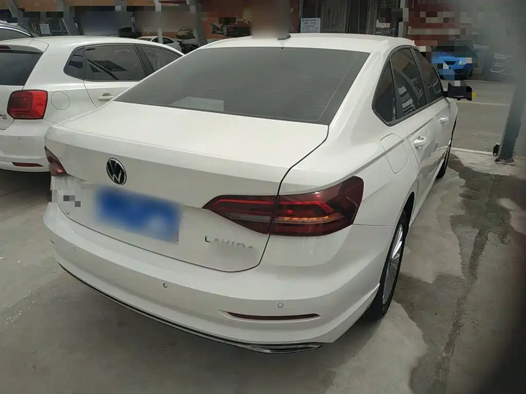 VOLKSWAGEN LAVIDA