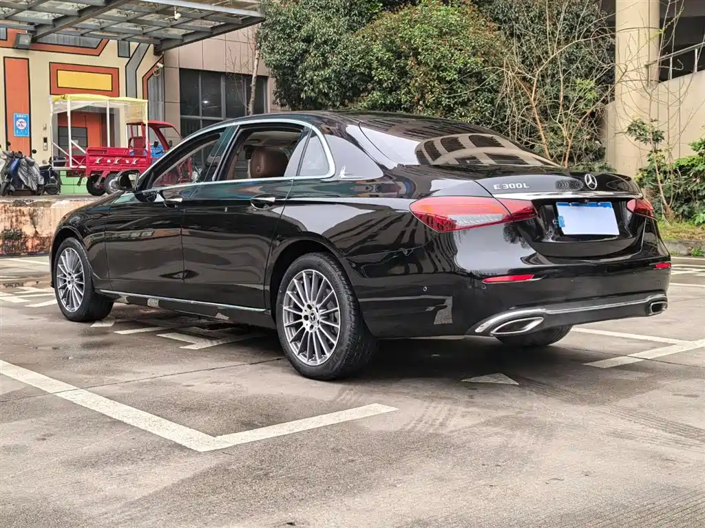 Mercedes-Benz E-Class 2021 Facelift E 260 L фото 17