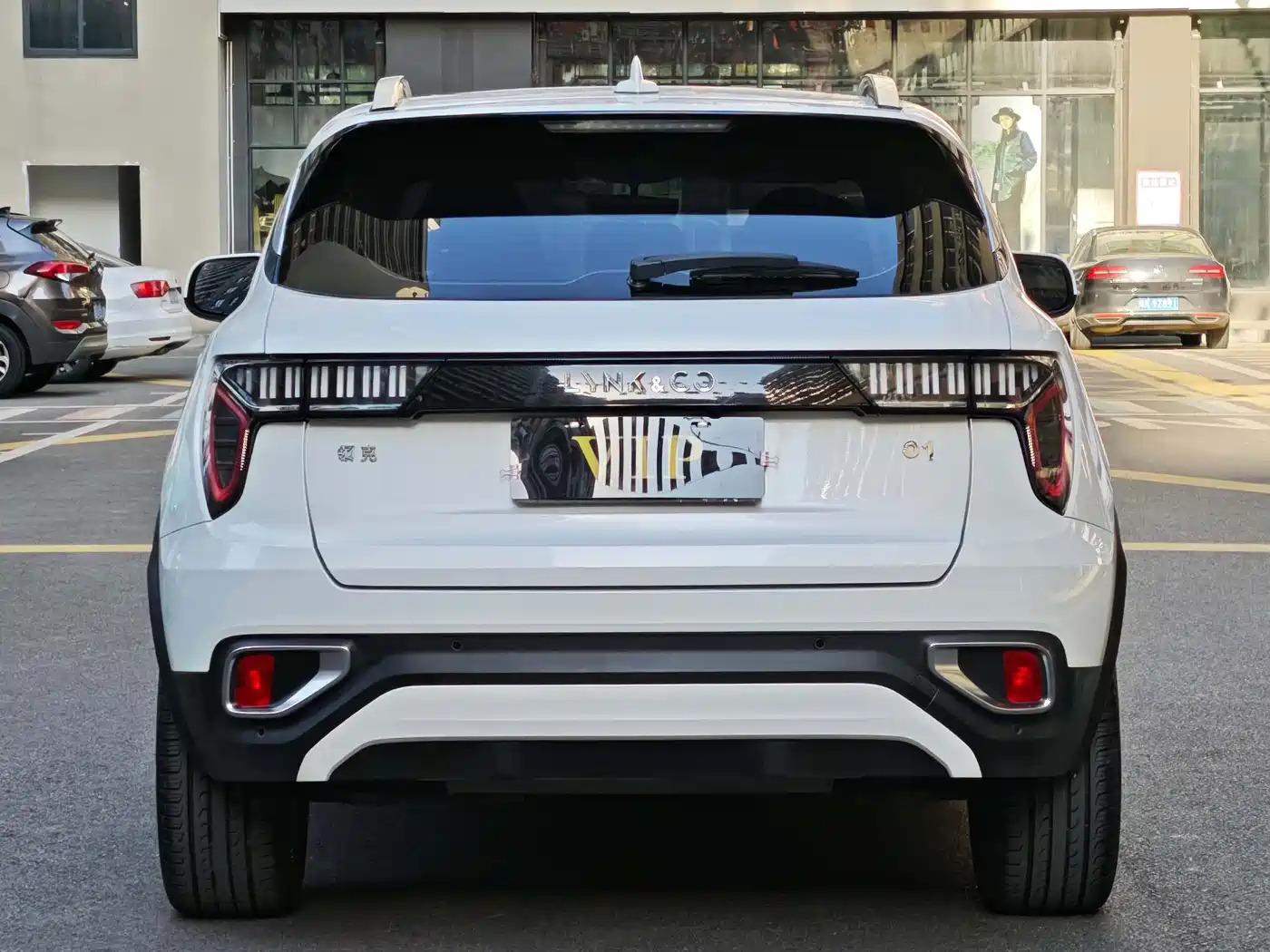 Lynk & Co 01 2019 2.0T 2WD Type Version China VI фото 8