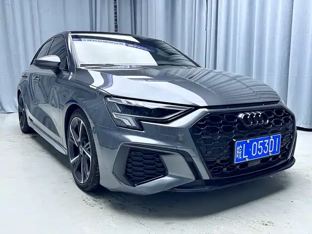 Audi A3 2023 Sportback 35 TFSI Fashion Sport — фото 3