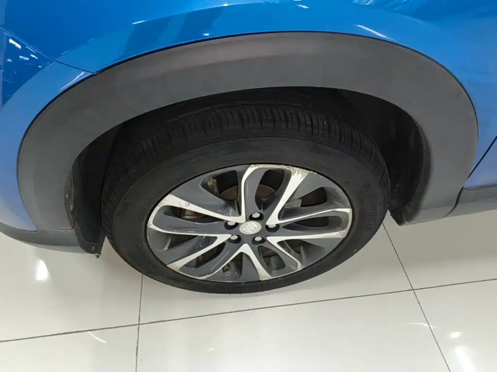 Фото 23 - Buick Encore
