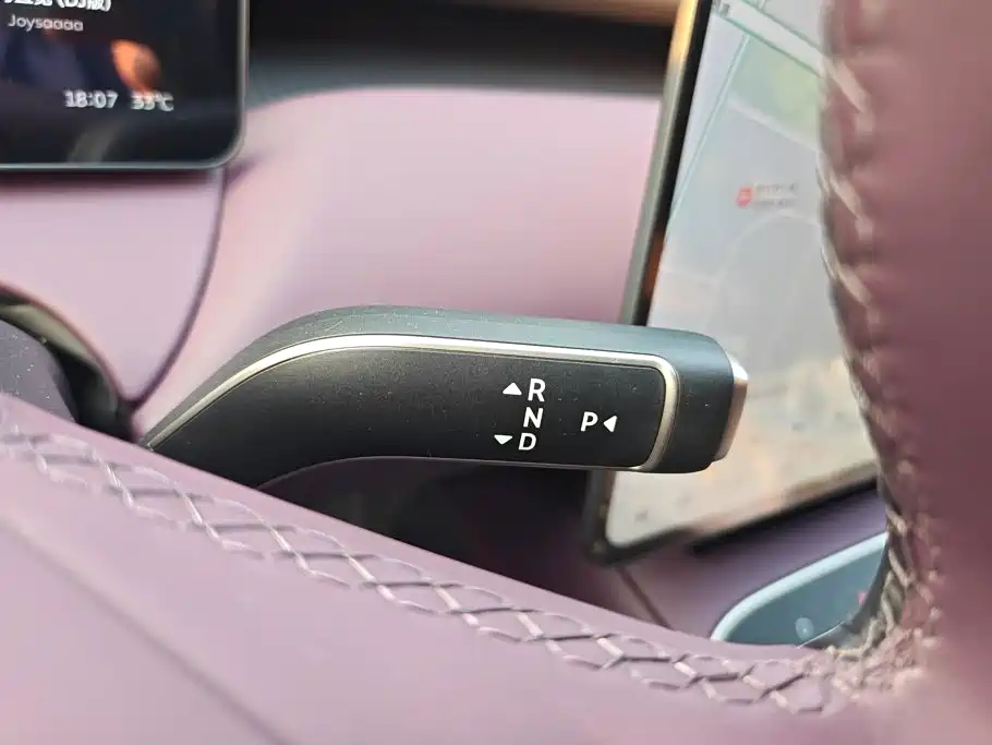 NIO ET5 2026 2025 Model Champion Commemorative Edition 75kWh
