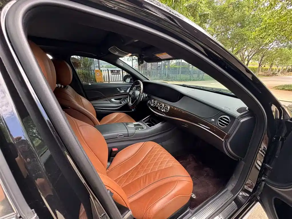 Mercedes-Benz Maybach S-Class 2020 S 450 4MATIC Collector's Edition фото 7